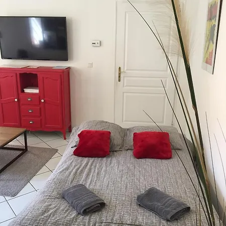 Apartment Ste Reparate F4 Moderne, Design, Place Rossetti, Heart Old Town Nice